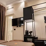 Art Gallery Boutique فندق 4*