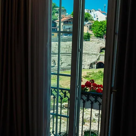 Art Gallery Boutique Hotel