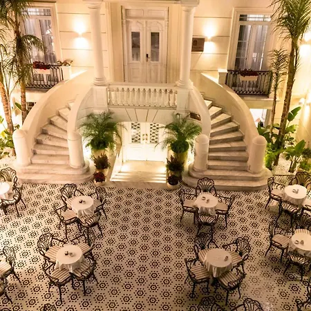 Art Gallery Boutique Hotel 4*