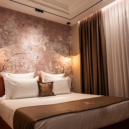Art Gallery Boutique Hotel 4*