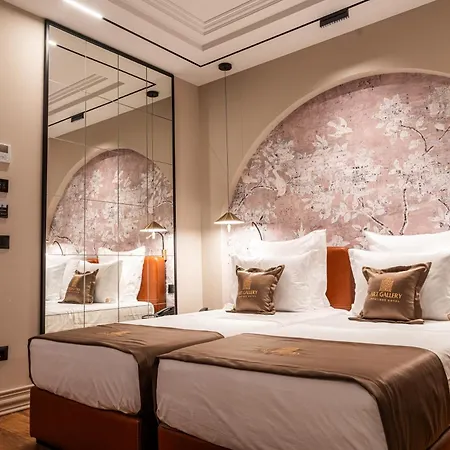 Art Gallery Boutique