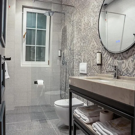 Hotel Art Gallery Boutique 4*