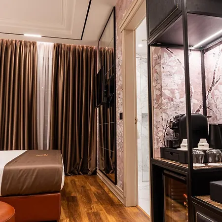 Hotel Art Gallery Boutique 4*