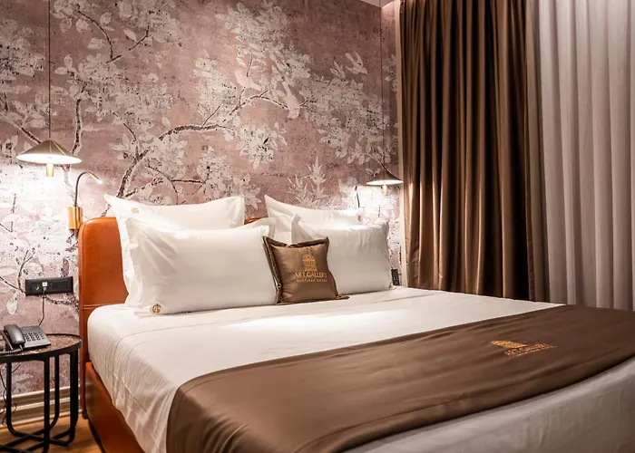 Art Gallery Boutique Szálloda 4*