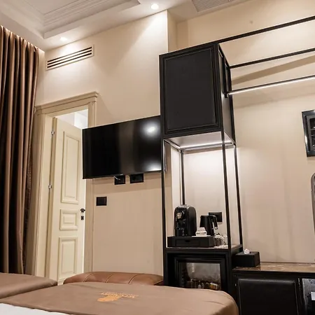 Art Gallery Boutique Hotel 4*