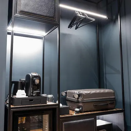 Art Gallery Boutique