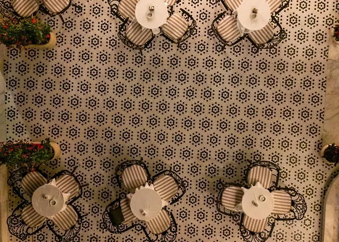 Art Gallery Boutique