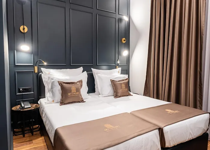 Отель Art Gallery Boutique 4*